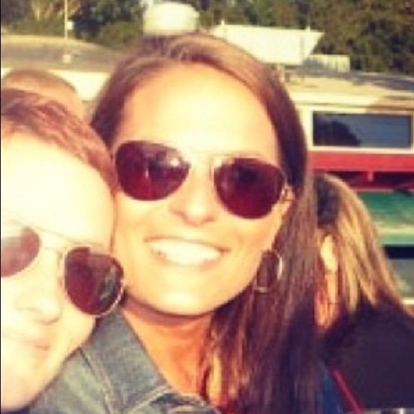 Meet your Posher, Kimberly AKA Truly Gypsy!! - Picture 8 of 8